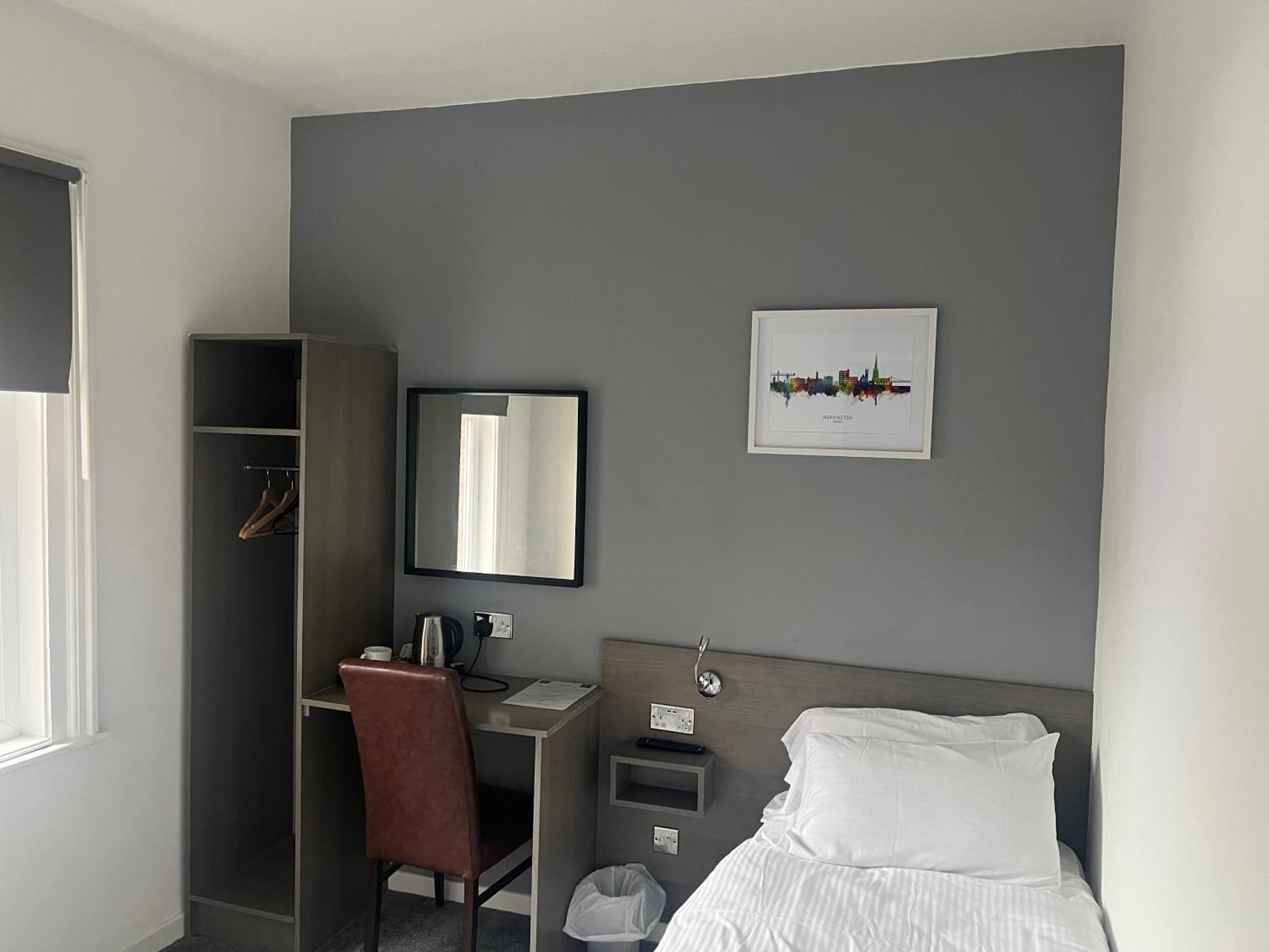 The Kings Head Bed and Breakfast Warrington Eksteriør billede